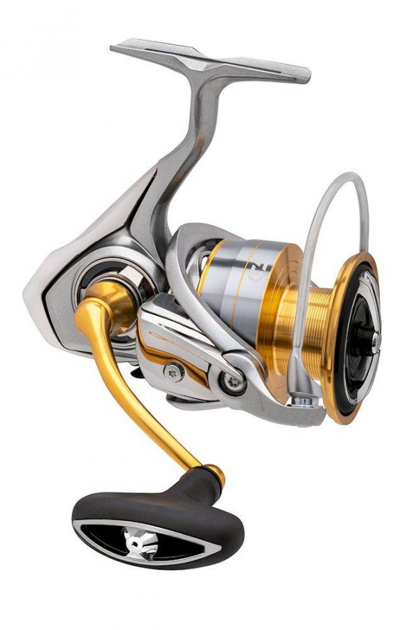 Daiwa 18 Freams Lt 6000D-H Reel