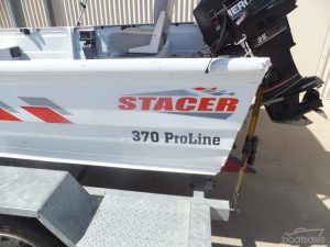 2001 STACER 3.7 PROLINE V-NOSE PUNT