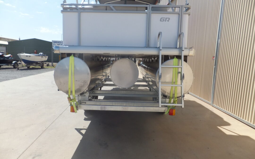 GR Pontoon Tri Hull 2020 030