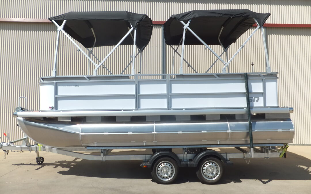 GR Pontoon Tri Hull 2020 032