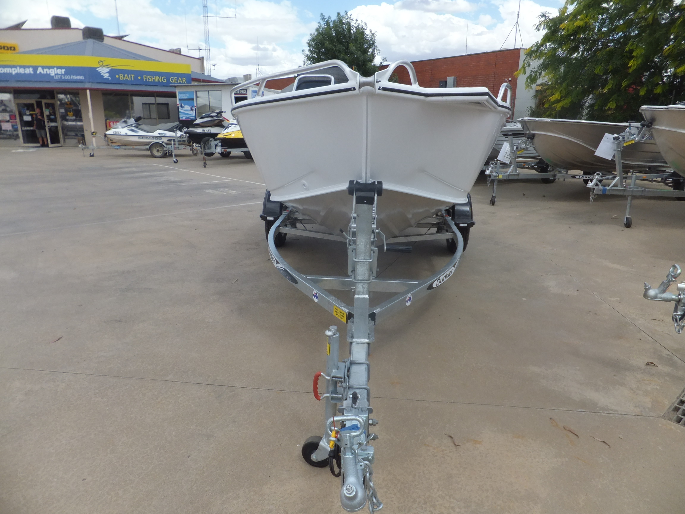 2023 STESSL 4.40 APACHE PRO SIDE CONSOLE SUZUKI 60 HP DUNBIER 4.7